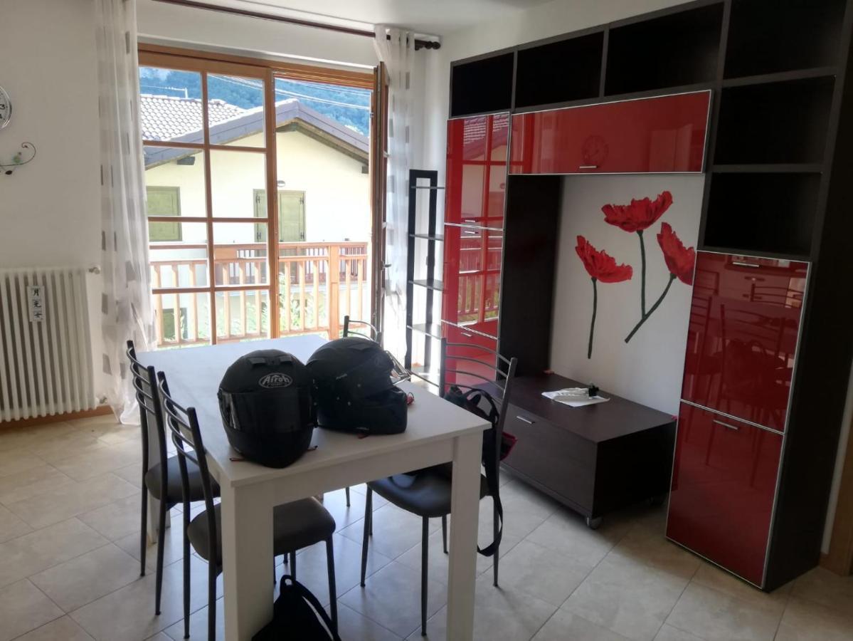 Apartamento Casa Ibisco Tenno Exterior foto
